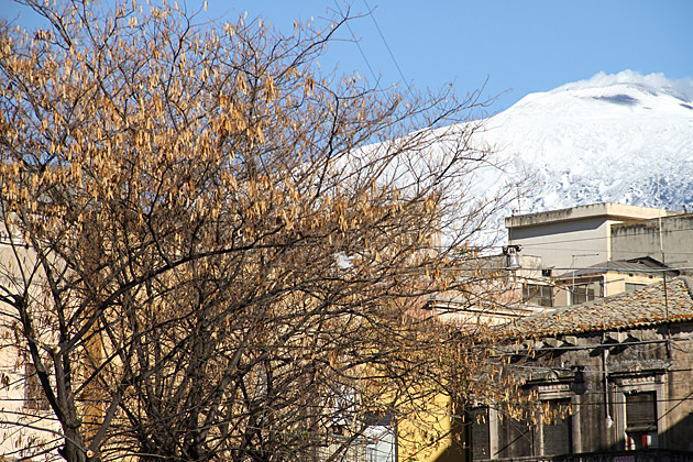 Read more about the article The Brave Little Towns around Mt. Etna