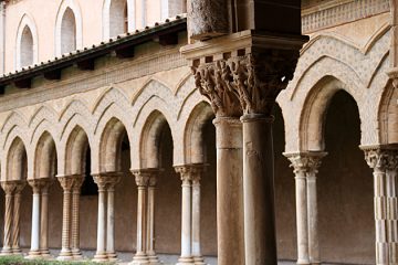 The Bone-Chilling Catacombs of the Capuchin Monks – Palermo For 91 Days