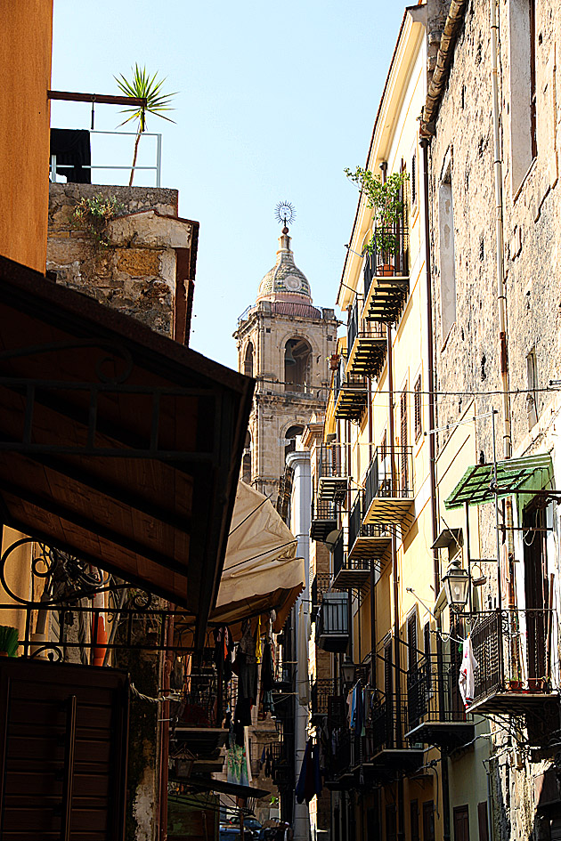Read more about the article Get Lost in Palermo
