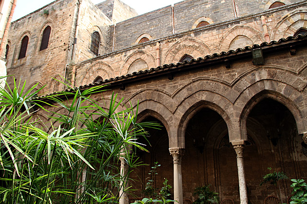 Read more about the article The Basilica La Magione